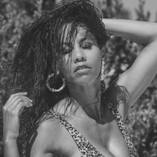 Load image into Gallery viewer, Sweater Hoops 2"