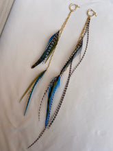 Load image into Gallery viewer, Feather Earrings 1126