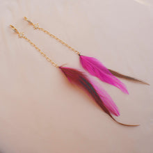 Load image into Gallery viewer, Feather Earrings 1127
